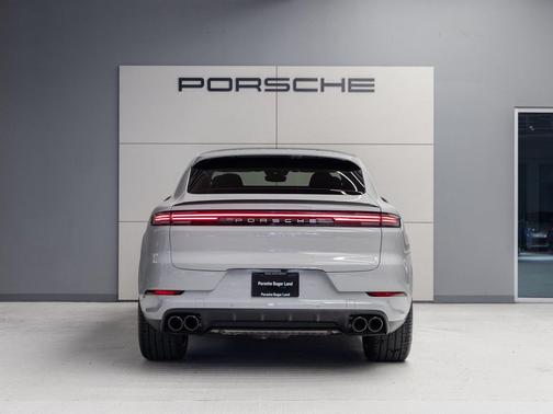 2026 Porsche Cayenne S