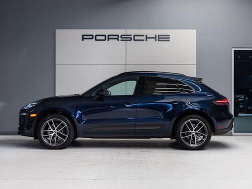 Night Blue Metallic 2023 Porsche Macan Macan