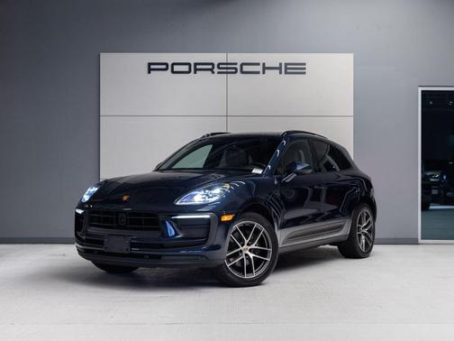 Night Blue Metallic 2023 Porsche Macan Macan