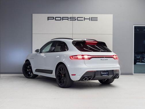 2026 Porsche Macan GTS