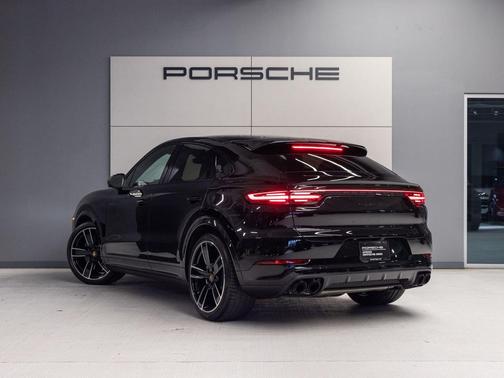 Black 2023 Porsche Cayenne Turbo