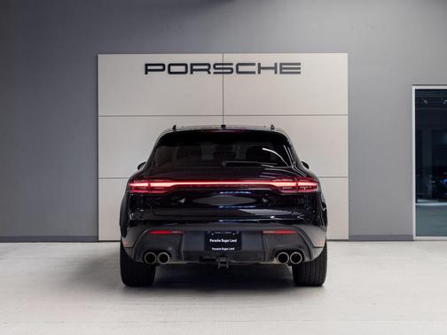 2023 Porsche Macan S