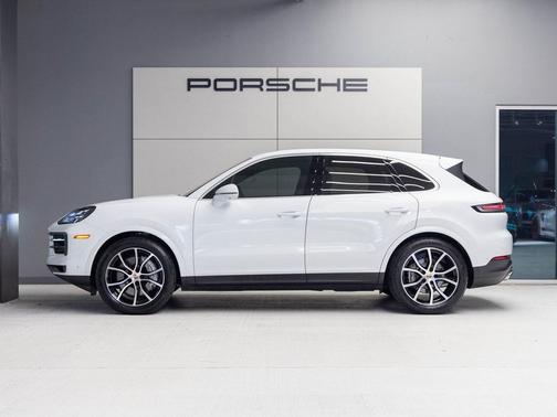 2025 Porsche Cayenne Cayenne