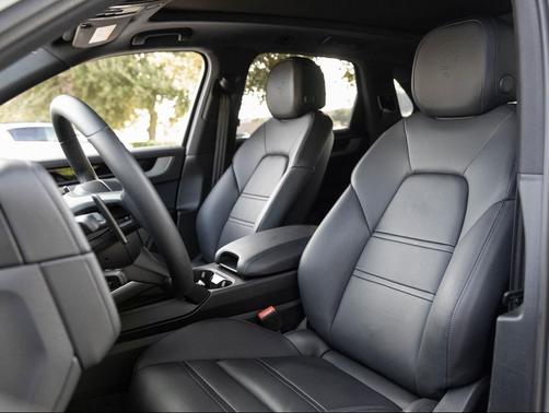 2025 Porsche Cayenne Cayenne