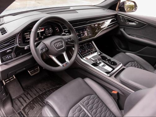 2025 Audi RS Q8 4.0T