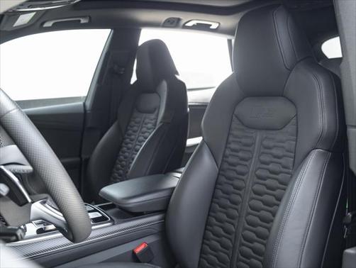 2023 Audi RS Q8 4.0T