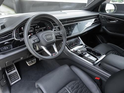2023 Audi RS Q8 4.0T