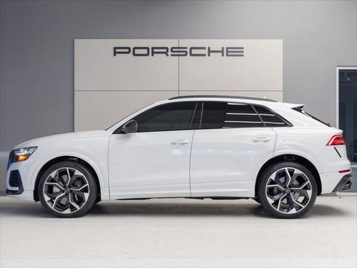 2023 Audi RS Q8 4.0T