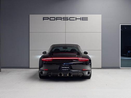 2018 Porsche 911 Targa 4 GTS