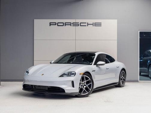 2025 Porsche Taycan