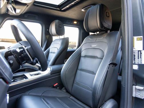 Night Black Magno 2025 Mercedes-Benz AMG G 63 G 63 AMG