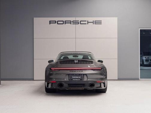 2024 Porsche 911 Targa 4 GTS