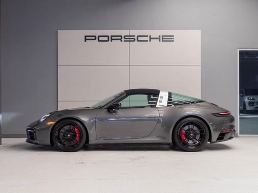2024 Porsche 911 Targa 4 GTS