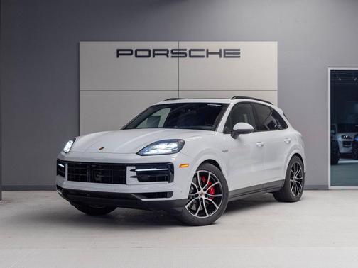 2026 Porsche Cayenne S