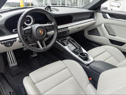 2024 Porsche 911 Turbo S