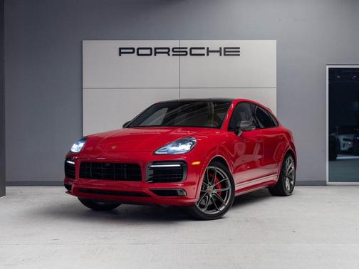 2022 Porsche Cayenne GTS