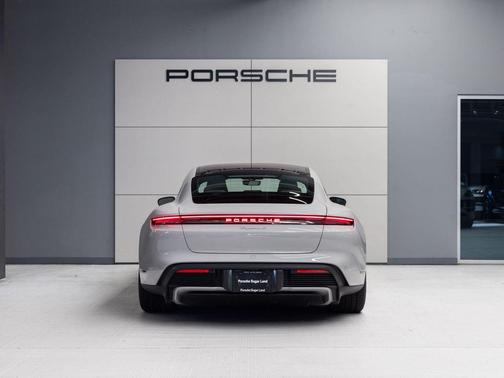 Chalk 2026 Porsche Taycan 4