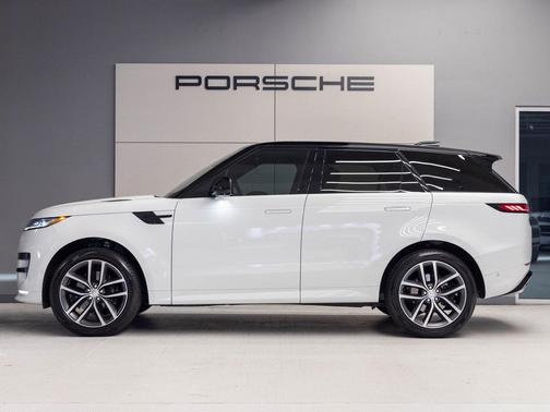 2023 Land Rover Range Rover Sport SE