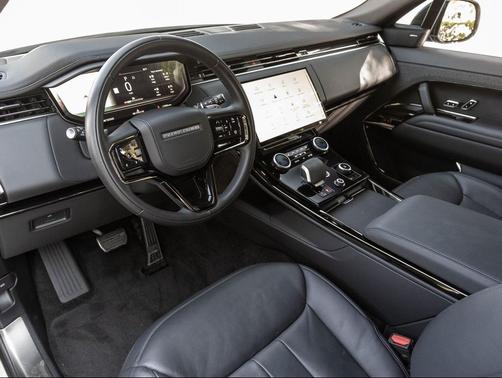 2023 Land Rover Range Rover Sport SE