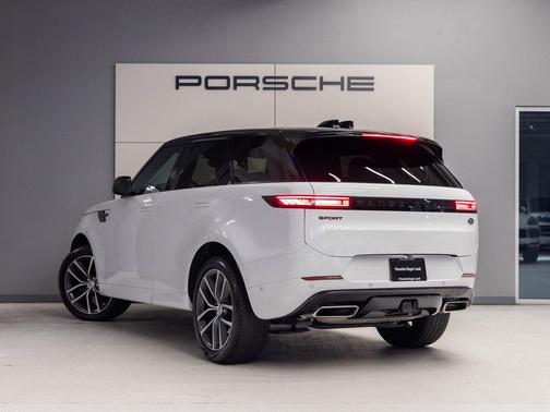 2023 Land Rover Range Rover Sport SE
