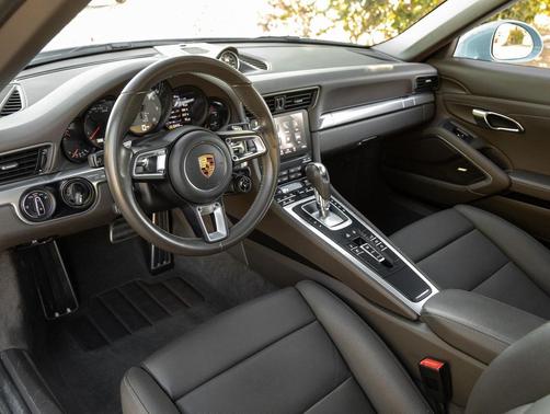 2017 Porsche 911 911 Carrera S