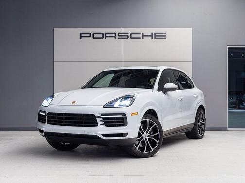 2023 Porsche Cayenne Platinum Edition