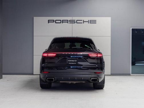 2019 Porsche Cayenne Cayenne
