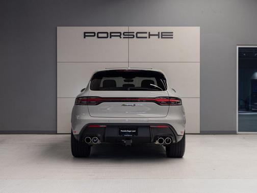2025 Porsche Macan S