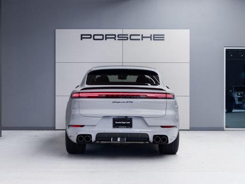 Chalk 2026 Porsche Cayenne GTS