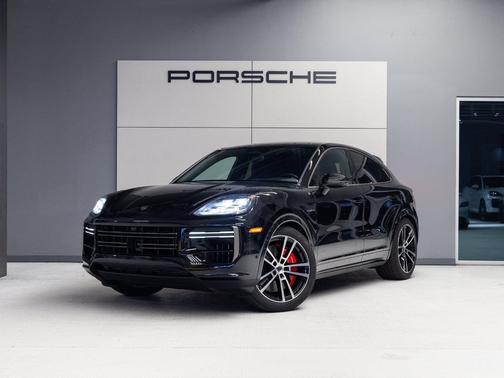 Chromite Black Metallic 2026 Porsche Cayenne Cayenne Turbo E-Hybrid