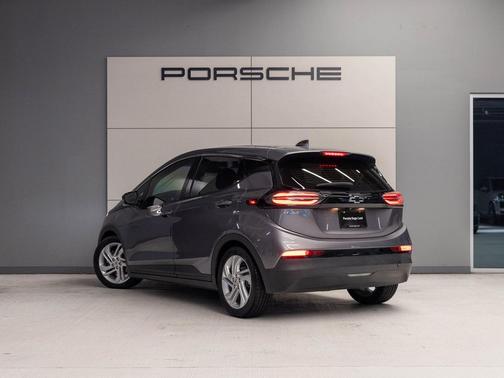 2022 Chevrolet Bolt EV FWD 1LT