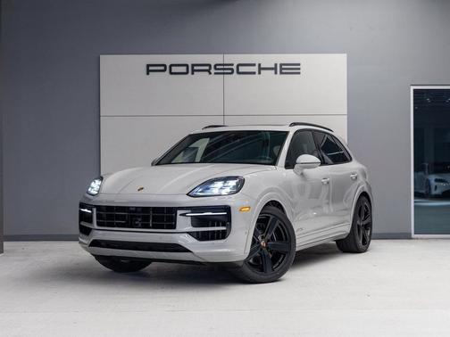 2026 Porsche Cayenne GTS