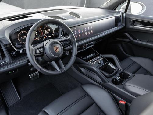 2026 Porsche Cayenne GTS