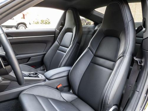 Jet Black Metallic 2024 Porsche 911 911 Carrera S