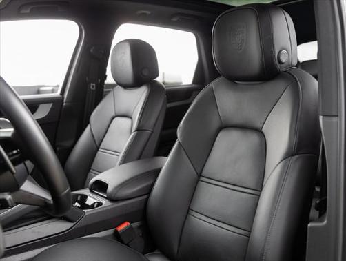 2024 Porsche Cayenne