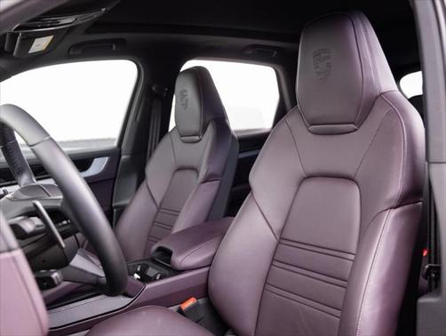 2024 Porsche Cayenne