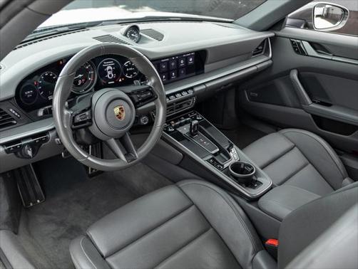 2021 Porsche 911 Carrera S