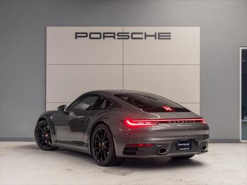 2021 Porsche 911 Carrera S