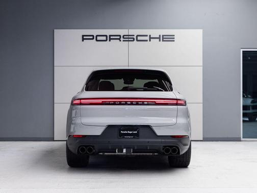 Chalk 2026 Porsche Cayenne S