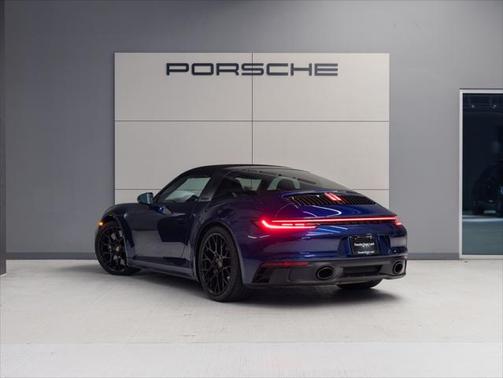 2023 Porsche 911 Targa 4 GTS