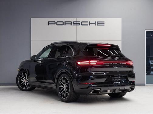 2025 Porsche Cayenne Cayenne