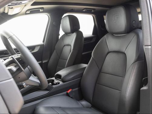 2025 Porsche Cayenne Cayenne
