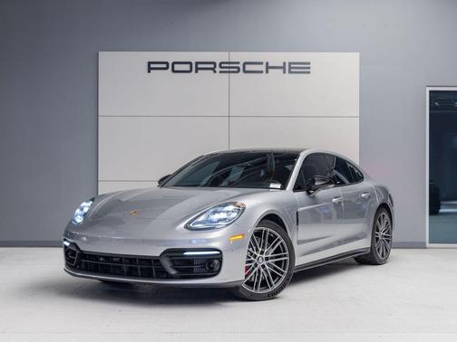 GT Silver Metallic 2023 Porsche Panamera 4S