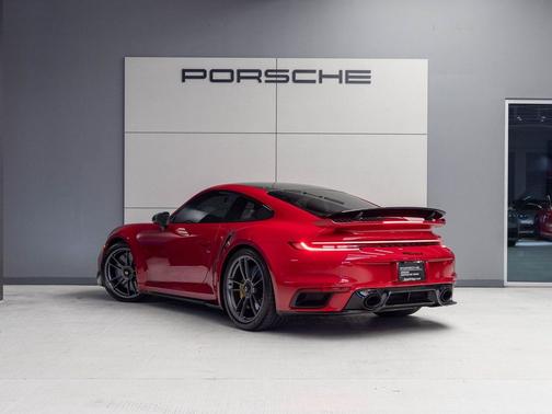 2024 Porsche 911 Turbo S