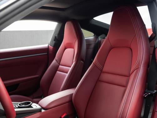 2024 Porsche 911 Carrera 4S