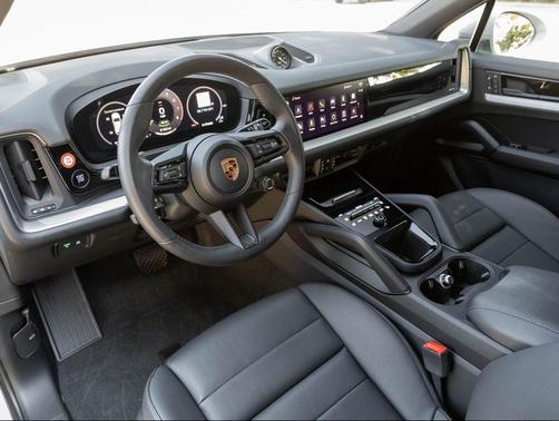 2024 Porsche Cayenne Cayenne