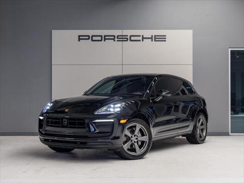 2024 Porsche Macan Base