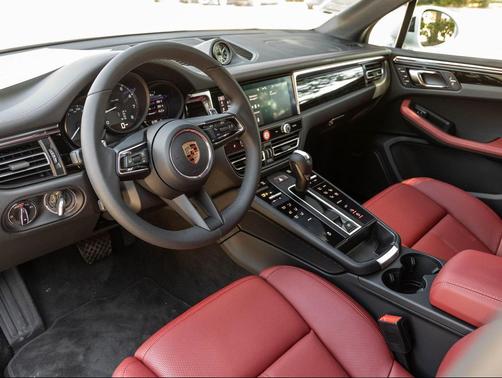 2026 Porsche Macan