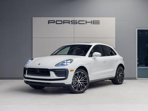 2025 Porsche Macan 
