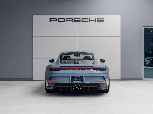 2024 Porsche 911 S/T